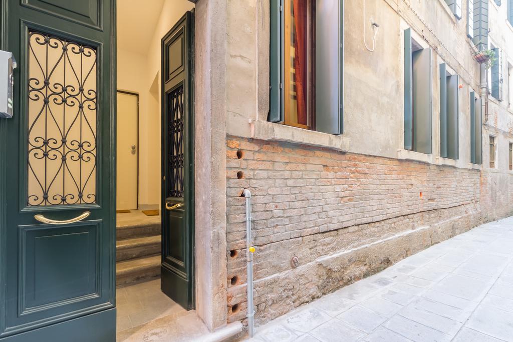San Stae Charming Apartment Gran Canal Venetië Buitenkant foto